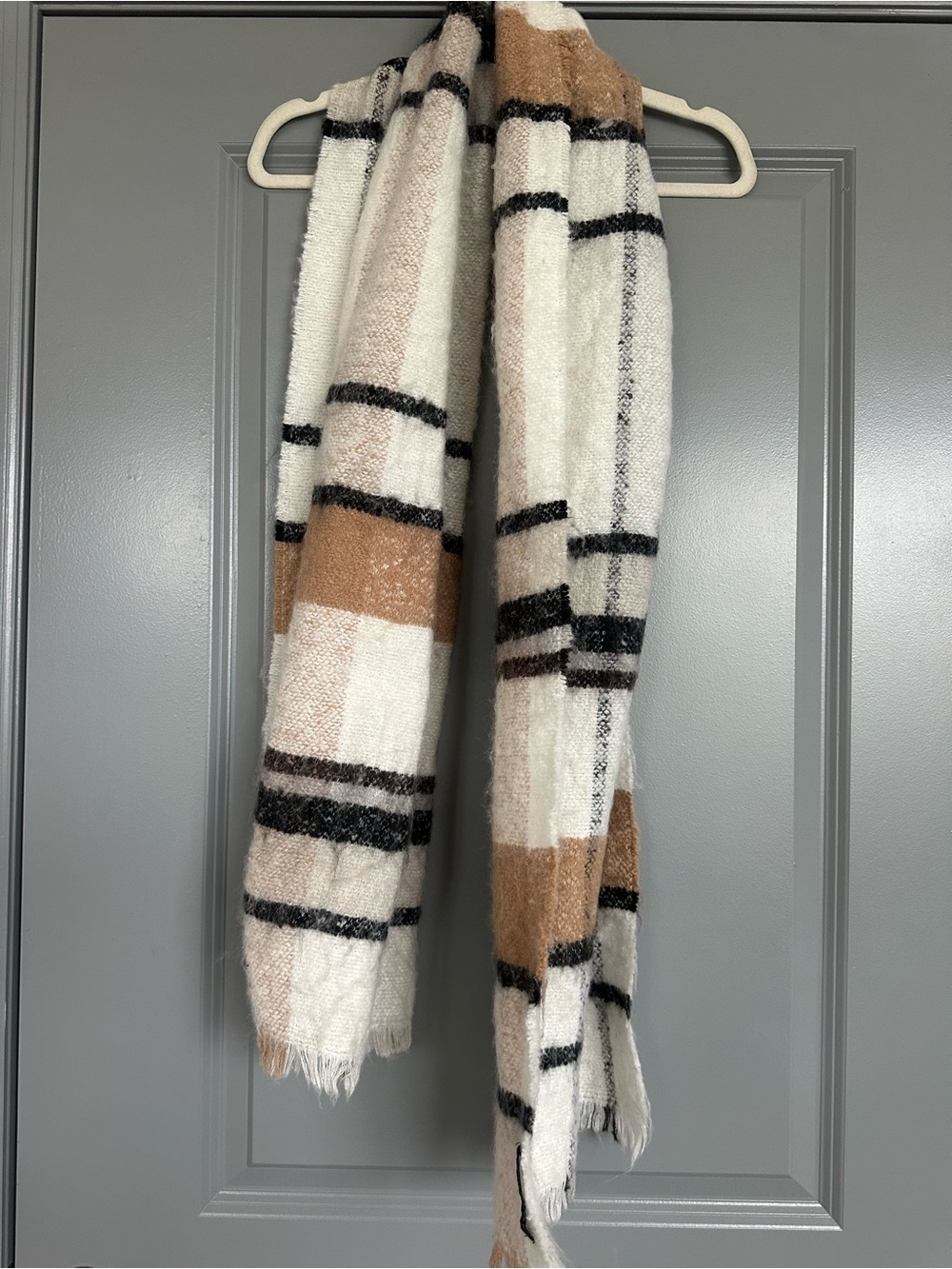 Banana Republic Cream, Brown and Black Plaid Throw with Fringe